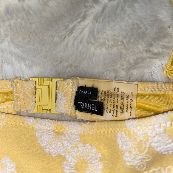 Triangl Gemma Bikini - Picture 3 of 5